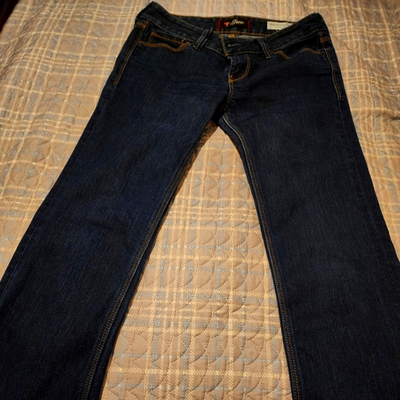 Guess Medium Rise Boot Sarah Fit - Picture 2 of 5